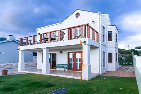 Luxury Seafront Vacation Homes
