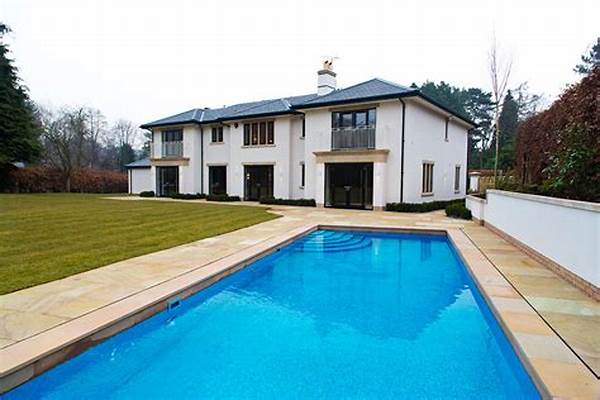 Bespoke Villa Pool Maintenance Solutions