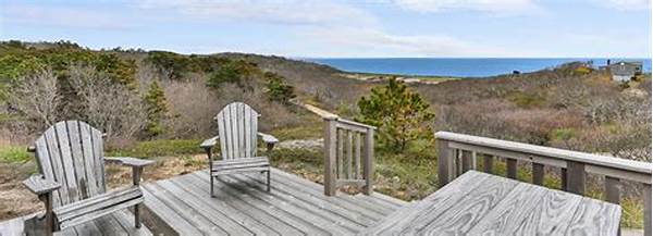 Calm Seashore Vacation Lodging