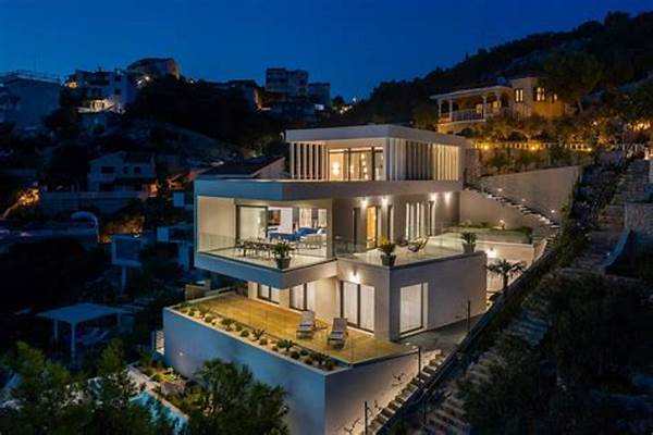 Opulent Seaside Villa Accommodation