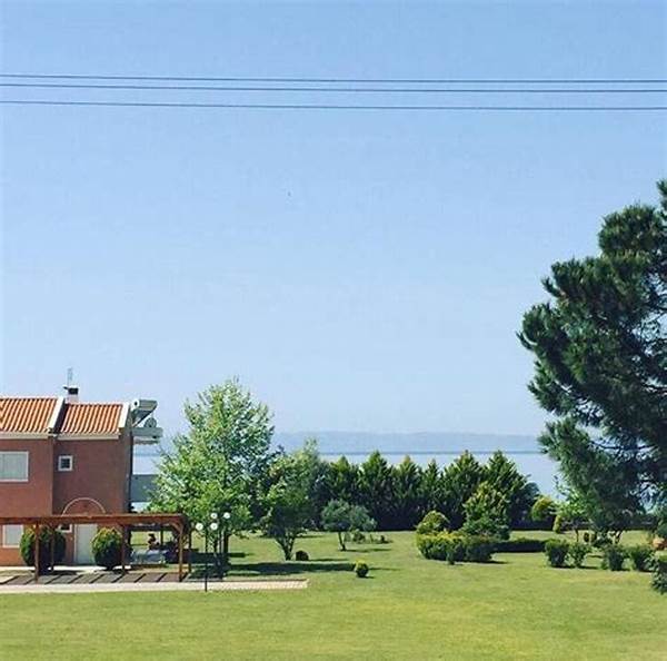 Luxurious Seaside Holiday Deals