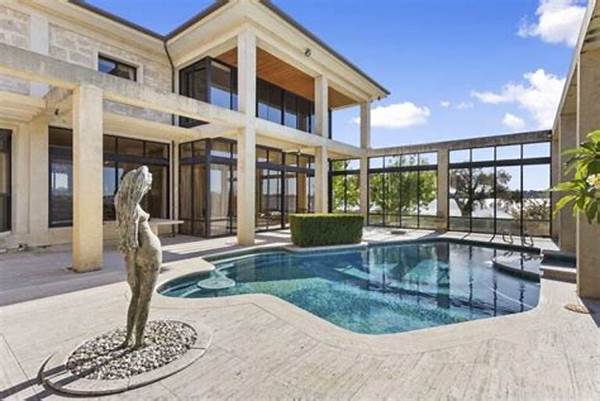 Villas Celebrities Choose For Holidays