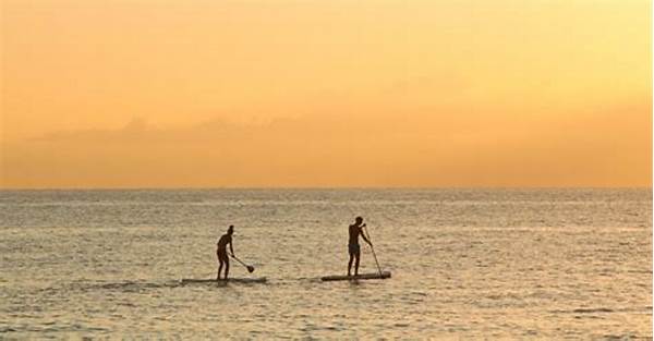 Beach House With Paddleboarding Experiences